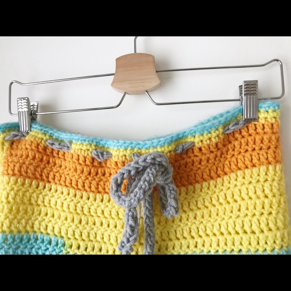 Redesigned multicolour striped crochet midi belted pencil skirt with side slit - Picture 7 of 11